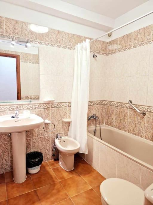 Playa Feñabe Comfortable Centrally Located Apartment מראה חיצוני תמונה